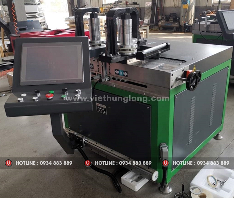 máy uốn vòm nhôm CNC